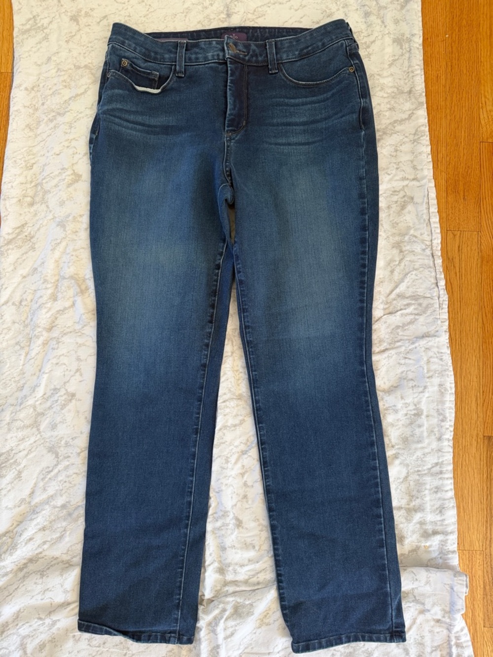NYD Classic Blue Women's Straight-Leg Jeans